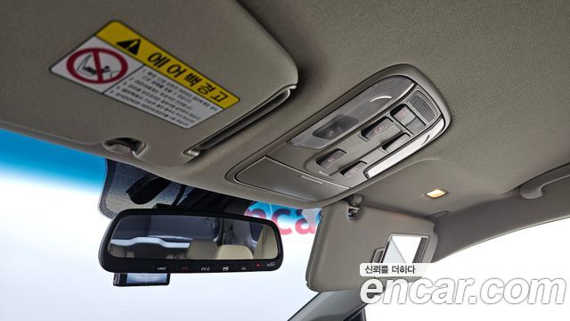 Kia Canival 2019 — photo 26