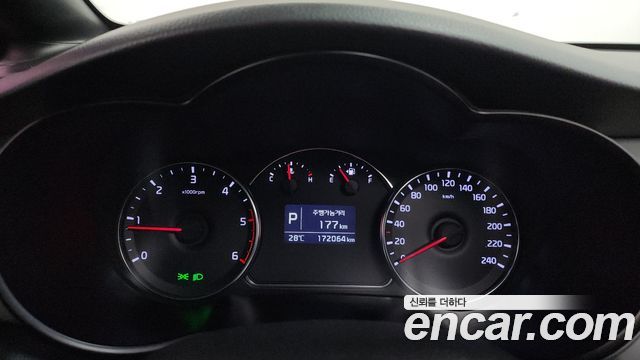 Kia Carens 2014 — photo 11