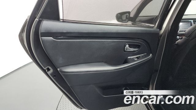 Kia Carens 2014 — photo 15