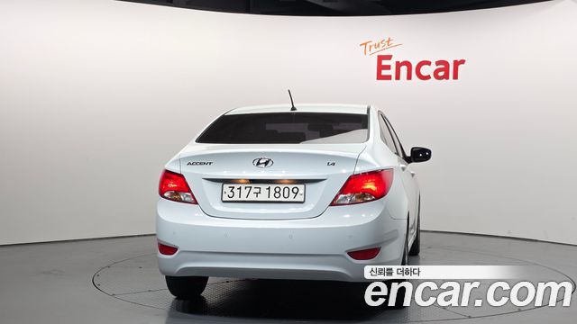 Hyundai Accent 2019 — photo 4
