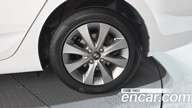 Hyundai Accent 2019 — photo 5