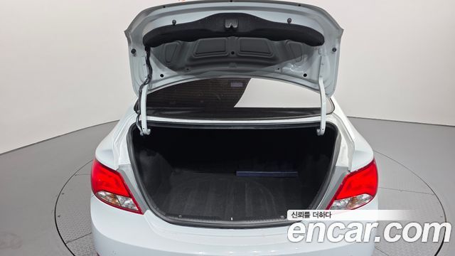 Hyundai Accent 2019 — photo 20