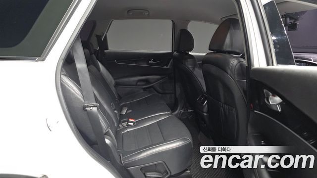 Kia Sorento 2018 — photo 18