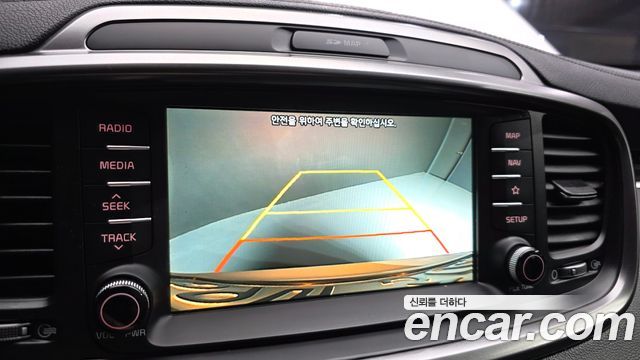 Kia Sorento 2018 — photo 21