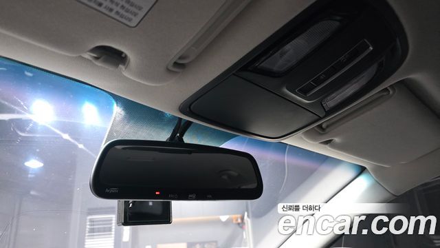 Kia Sorento 2018 — photo 24