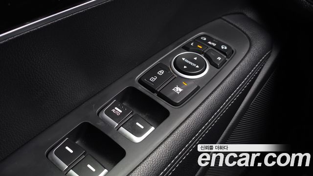 Kia Sorento 2018 — photo 29