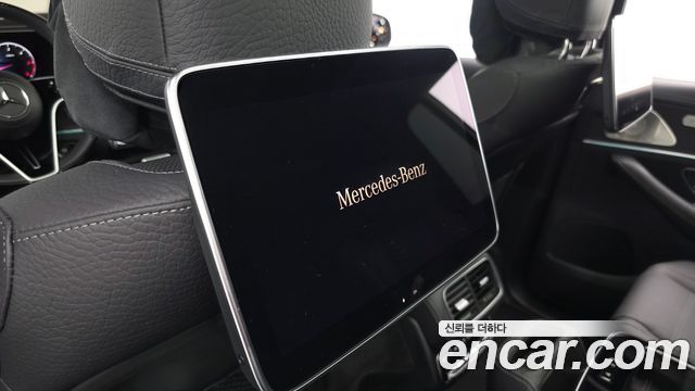Mercedes-Benz GLS-Class 2025 — photo 27