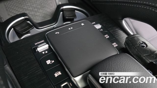 Mercedes-Benz GLS-Class 2025 — photo 34