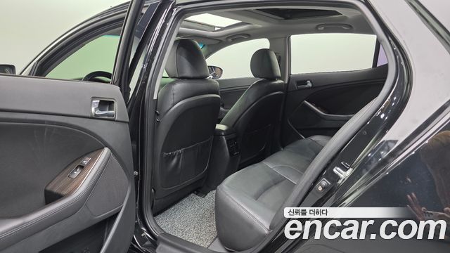 Kia K5 2014 — photo 23
