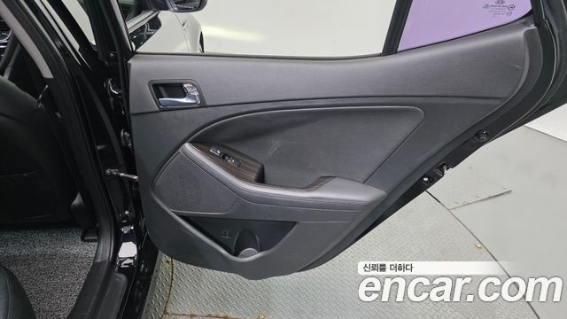Kia K5 2014 — photo 15