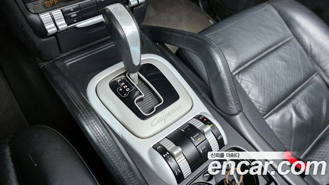 Porsche Cayenne 2006 — photo 9