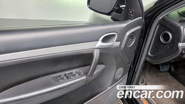 Porsche Cayenne 2006 — photo 17
