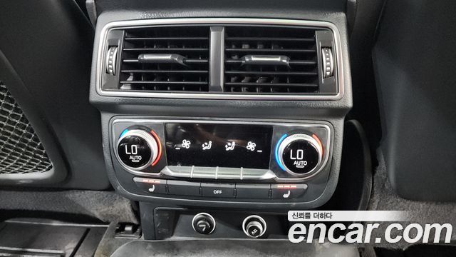 Audi Q7 2019 — photo 14
