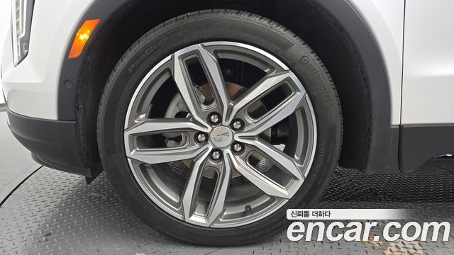 Cadillac XT4 2023 — photo 5