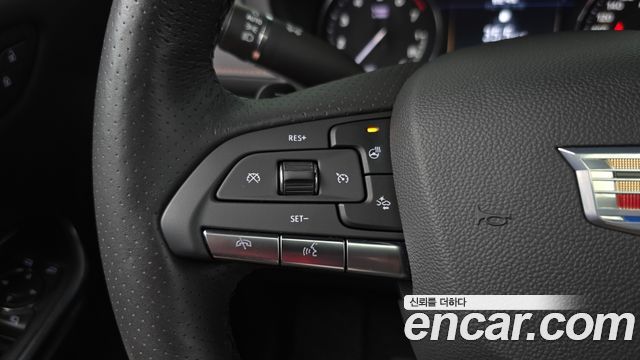Cadillac XT4 2023 — photo 22