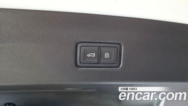 Audi S7 2021 — photo 22