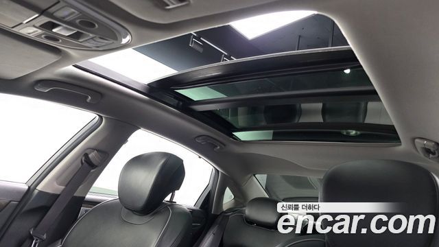 Hyundai Genesis 2016 — photo 19