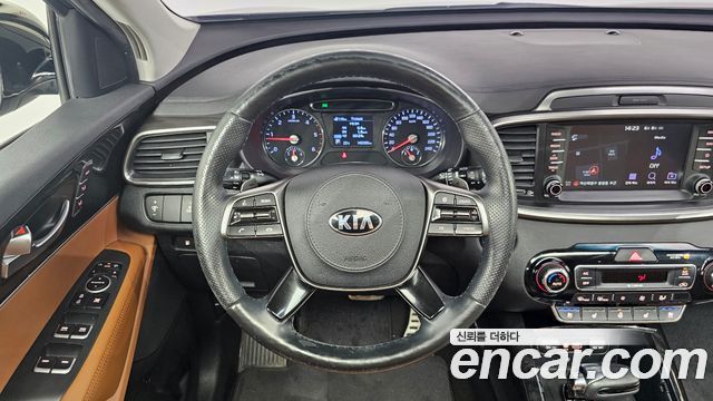 Kia Sorento 2018 — photo 19
