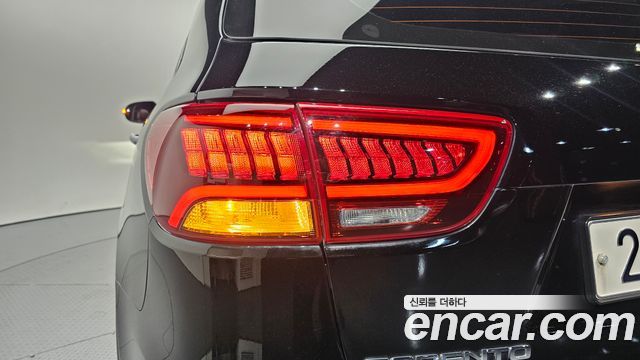 Kia Sorento 2018 — photo 9