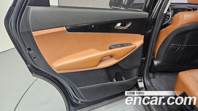 Kia Sorento 2018 — photo 15