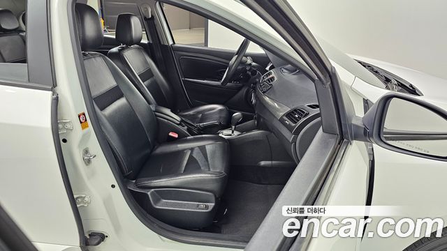 Renault Korea SM3 2015 — photo 10