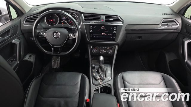 Volkswagen Tiguan 2018 — photo 7