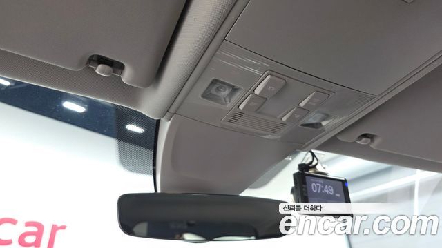 Volkswagen Tiguan 2018 — photo 19