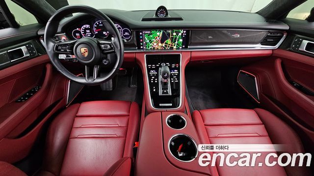 Porsche Panamera 2023 — photo 10