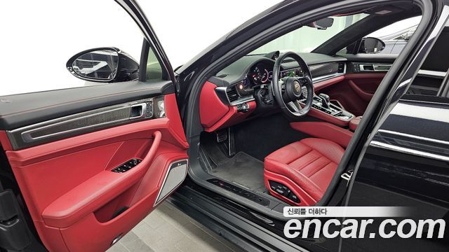 Porsche Panamera 2023 — photo 13
