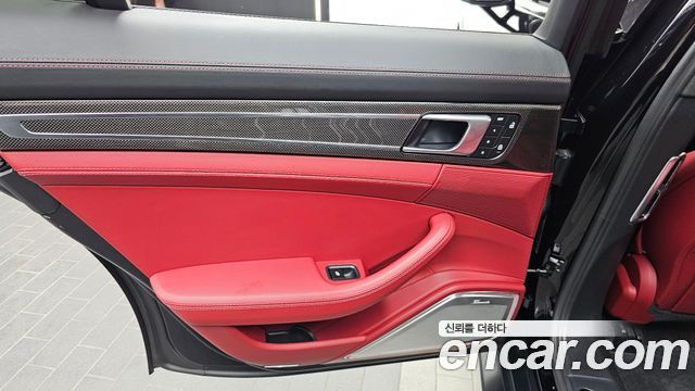 Porsche Panamera 2023 — photo 15