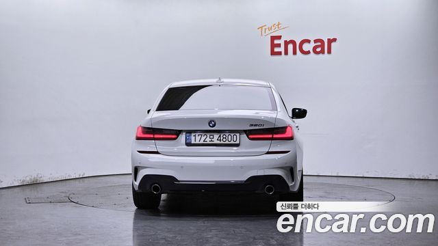 BMW 3-Series 2021 — photo 4