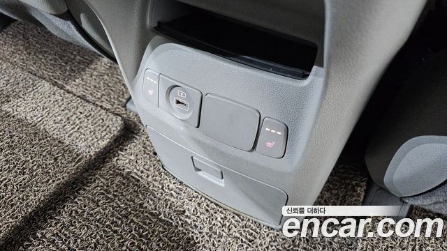 Kia Canival 2019 — photo 25