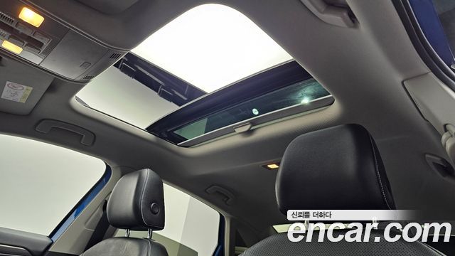 Volkswagen Jetta 2023 — photo 15