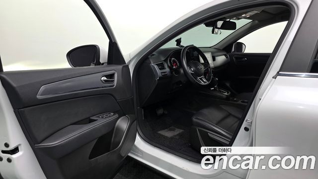 Renault Korea XM3 2023 — photo 10
