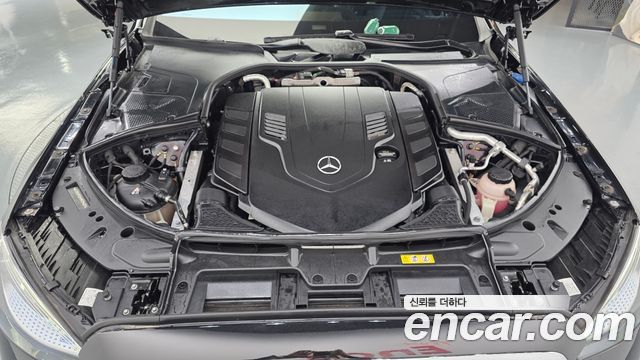 Mercedes-Benz S-Class 2021 — photo 6