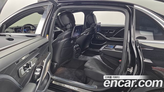 Mercedes-Benz S-Class 2021 — photo 17
