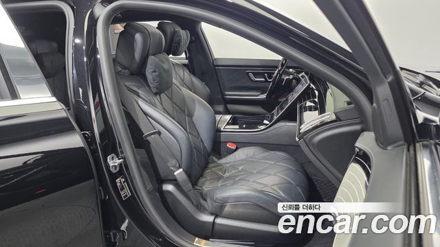 Mercedes-Benz S-Class 2021 — photo 16