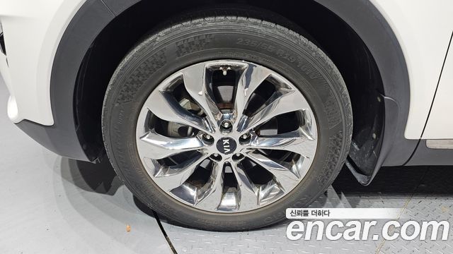 Kia Sorento 2018 — photo 5