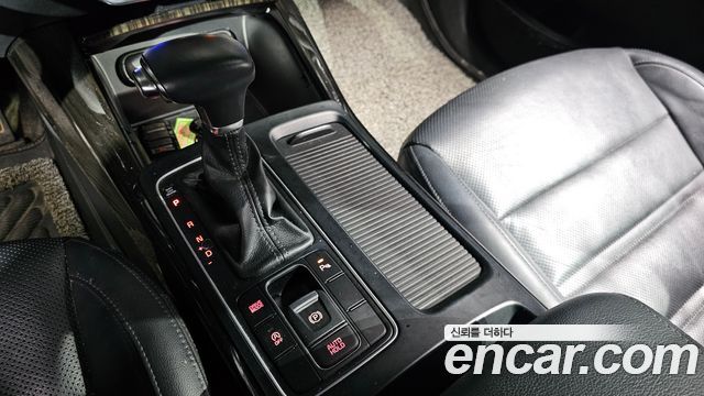 Kia Sorento 2018 — photo 9