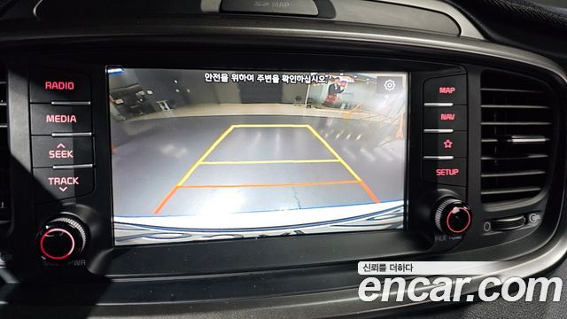 Kia Sorento 2018 — photo 14