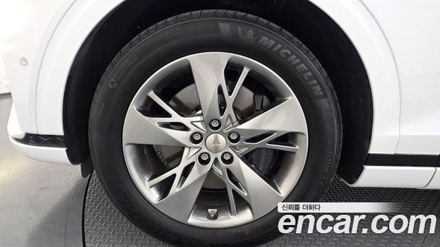 Genesis GV70 2021 — photo 5