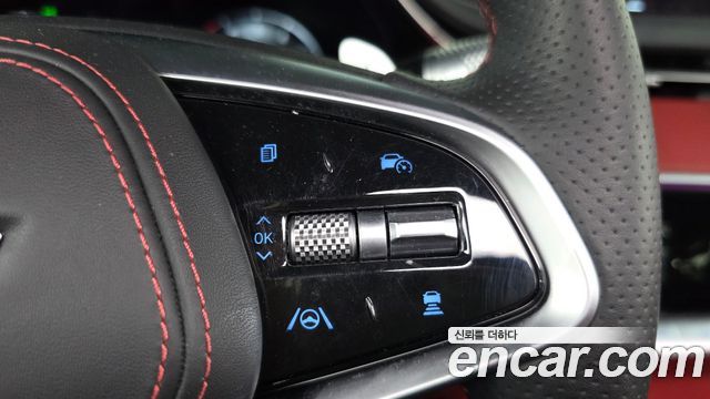 Genesis GV70 2021 — photo 23