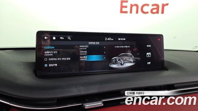 Genesis GV70 2021 — photo 25