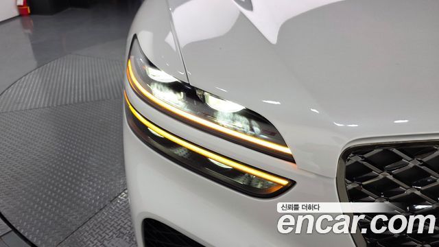 Genesis GV70 2021 — photo 8