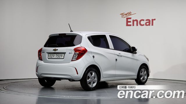Chevrolet Korea Spark 2017 — photo 2