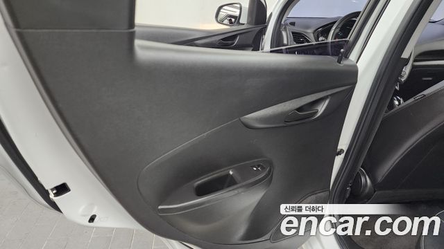 Chevrolet Korea Spark 2017 — photo 15