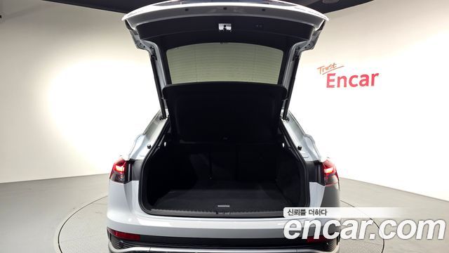 Audi Q4 e-tron 2022 — photo 23