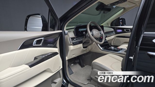 Kia Canival 2023 — photo 10