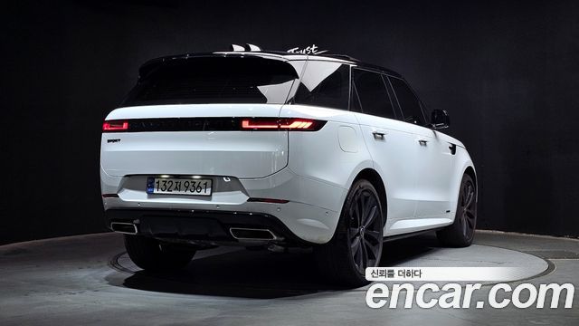 Land Rover Range Rover Sport 2025 — photo 2