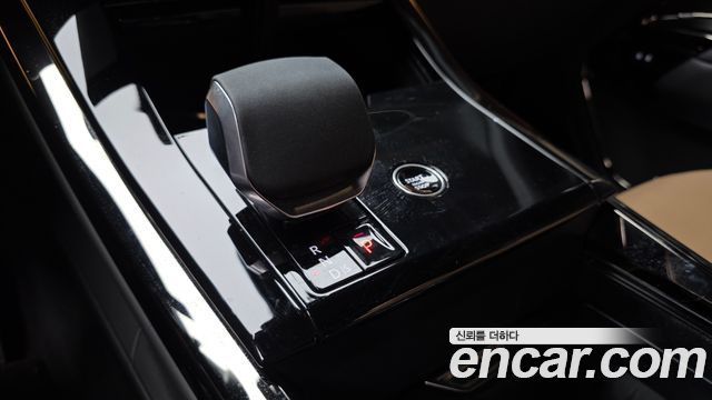Land Rover Range Rover Sport 2025 — photo 12